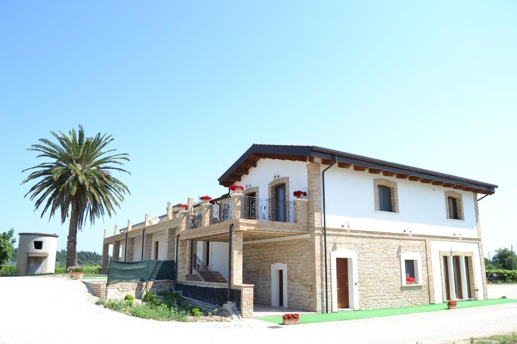 Agriturismo De Luca Mozzagrogna Exterior foto